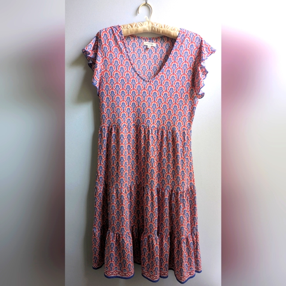 EUC.....Max Studio Flutter Sleeved Tiered Dress Size M - Picture 1 of 8